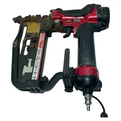 Makita - マキタ　高圧フロアタッカＡＴ４５０HAM Amazon | マキタ(Makita) 高圧フロアタッカ エアダスタ付 4mm 赤