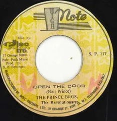 2026年最新】REVOLUTIONARIESの人気アイテム - メルカリ