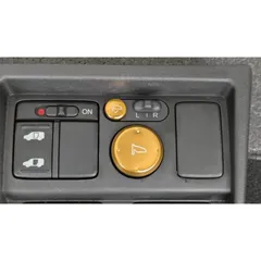 デザイン性UP♪ ドアミラー スイッチ カバー 緑 ホンダ CR-V RE3 RE4 ZL ZLi ZX ZXi X エクスクルーシブ ナビスマートエディション b13605