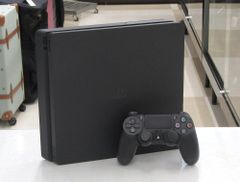 SONY ソニー PS4 本体 PlayStation 4 ジェット・ブラック 500GB CUH-2000AB01 プレステ4