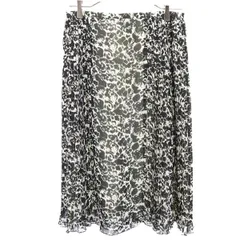 アクアスキュータム フレア 花柄 スカート 黒系 Aquascutum 日本製 レディース 【中古】  【230430】