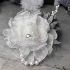 コサージュ 卒園式　卒業式　入園式入学式 結婚式 発表会 ＊フォーマルコサージュ＊パールブローチ129