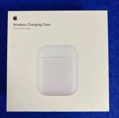 開封未使用★Apple MR8U2J/A ワイヤレス充電ケース Wireless Charging Case for AirPods 純正アクセサリー 第1/第2世代 対応