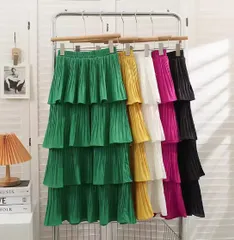 スカート ロングスカート ワイド フレア Aライン プリーツ ウエストゴム 薄手 かわいい 大人可愛い きれいめ シンプル カジュアル おしゃれ こなれ感 ラフ ガーリー ルーズ 個性的 エレガント モダン 主役級 存在感 ラブリー キュート プリンセス 都会