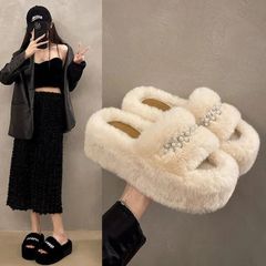 ファースリッパ レディース ルームシューズ  ファー サンダル もこもこ ヒール 滑り止め 厚底 6cm 美脚 履きやすい 耐摩耗 おしゃれ 来客用  室内履き 部屋履き 室外 暖かい お洒落 ful