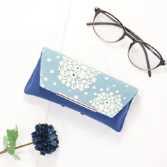【flo.B】ちょうどいいが見つかる★ セミハード シンプル眼鏡ケース 北欧柄 サークルフラワー 青 受注生産 14日以内に発送