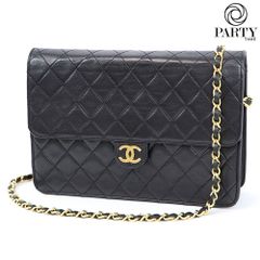 CHANEL：マトラッセ チェーンショルダーバッグ A03570