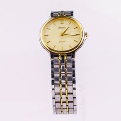ヤフオク中　SEIKO Dolce 5E31-6E70 Quartz Men's Watch Vintage 1990s Gold Silver Elegant Design Precision Timekeeping 1376