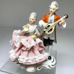 アイリッシュドレスデン レース陶器人形 IRISH DRESDEN - メルカリ
