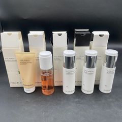 Item thumbnail for item 764ecdd8-ddcf-4eb9-b3d6-e2af328d083b