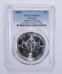 カナダ　メープル銀貨　1オンス　5ドル　2014年 中古】 外国コイン メイプルリーフ 1オンス 5ドル カナダ 銀貨