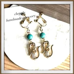 No.1057 ターコイズブルーイヤリング　アンティーク調イヤリング　ピアス