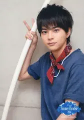 【中古】生写真(ジャニーズ) Sexy Zone/佐藤勝利/上半身・シャツ青・右手ピース・体左向き/Summer Paradise 2016『佐藤勝利 Summer Live 2016』オリジナルフォトセット