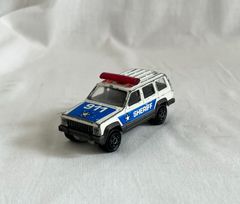 【Majorette製】ジープ・チェロキー シェリフパトカー ミニカー（1/60スケール）