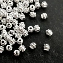 バレル 【 約60個 21g 】 樽型 スペーサ 俵型 ビーズスペーサ 金属ビーズ 樽型 アクセサリーパーツ ( ホワイトシルバー )