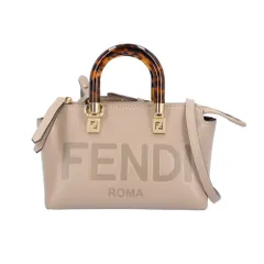 2024年最新】fendi ミニバッグの人気アイテム - メルカリ