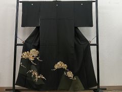 平和屋野田店■豪華黒留袖　駒刺繍　遠山松花文　暈し染め　逸品　BAAI3503pk