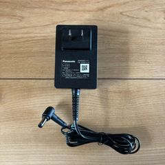 【純正品】AVA61V-1A Panasonic パナソニック ACアダプター 充電器  コンセント クリーナー 掃除機 コードレス サイクロン