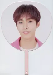 2025年最新】seventeen うちわ ドギョムの人気アイテム - メルカリ