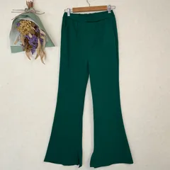 earth music&ecology スリットフレアパンツ グリーン　緑