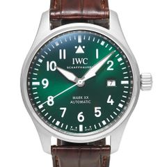 IWC パイロットウォッチ マーク XX Ref.IW328205 グリーン 中古品 メンズ 腕時計