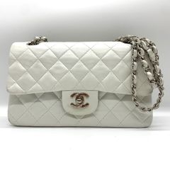 シャネル マトラッセ 23 ダブルフラップ チェーン ショルダーバッグ レザー ホワイト シルバー金具 中古 CHANEL