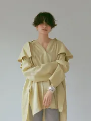 ETRE TOKYO｜エトレトウキョウ リネン ワイドカラーシャツ ブラウスのサムネイル