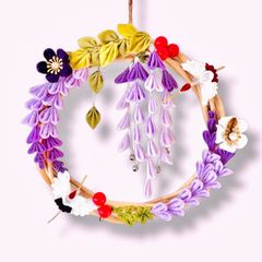 昇り藤と鶴の舞　藤の花　リース　つまみ細工　鶴 ハンドメイド リース