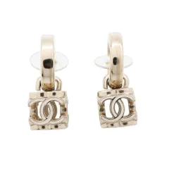 2025年最新】シャネル ピアス キューブの人気アイテム - メルカリ