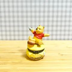 くまのプーさん　小物入れ　ディズニーストア　ハニーポット　はちみつ