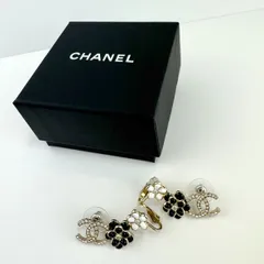 CHANEL Camellia & CC Logoピアス 520426