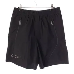 ヴィトン　21年 LVロゴ ナイロン ショートパンツ ブラックのサムネイル