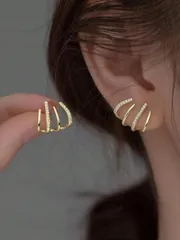 ジュエリー レディース イヤーアクセサリー 925スターリングシルバーファッションキュービックジルコニア4爪スタッドピアス2個 日常使いに最適