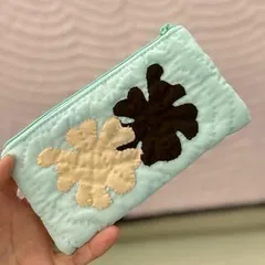 在庫一掃セール!!【正規品】カードポーチ 　ハイビスカス ミントブルー　 ハワイアンキルト 小物入れ