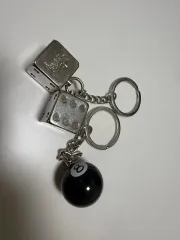 Stussy 8ボール型キーホルダー 8 Ball Keychain – Black | Accessories | Stüssy
