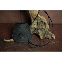 希少美品】PUNKDRUNKERS アイツの目 レザーネックレス - メルカリ