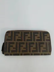 FENDI フェンディ ズッカ柄 キャンバス×レザー 二つ折り 長財布 2025年最新】フェンディ 財布 ズッカの人気アイテム - メルカリ
