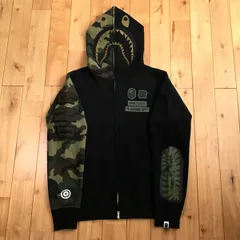 BAPE x UNDEFEATED コラボ　シャークパーカー L A BATHING APE - 取扱注意 BAPE コラボ シャークパーカー