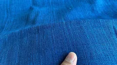 ラオス・レンテン族の布　藍染め　綿100%  tembo Vベストリネンベスト