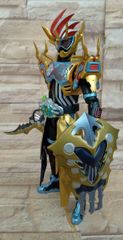 英雄紋章R 仮面ライダークウガ＆ン・ダグバ・ゼバ セット - メルカリ