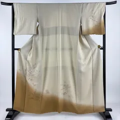 付下げ 身丈161cm 裄丈65cm M 袷 楽器 草花 刺繍 金糸 ベージュ 正絹 秀品 一つ紋 【中古】