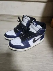 NIKE(ナイキ) エアジョーダン 1 レトロハイ OG ミッドナイト ネイビー