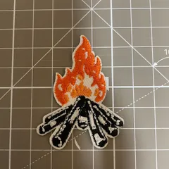 『キャンプ刺繍ワッペン』焚火　ファイヤーのサムネイル