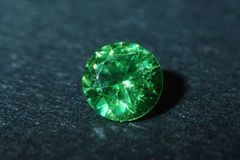 天然デマントイドガーネット ルース 0.080ct 約*2mm×2mm* ソ*ーティング付き！