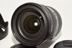 241436★極上★Canon 標準ズームレンズ EF24-70mm F4 L IS USM フルサイズ対応