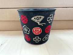 【刺繍ブリキポット】ブリキ　ポット　ブラック　NY215-B-BK　3号鉢　お正月　新年　おしゃれ　ガーデニング　プランター
