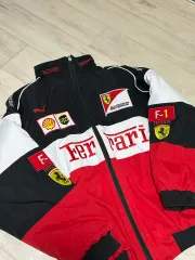 2025年最新】フェラーリ F1 ジャケットの人気アイテム - メルカリ
