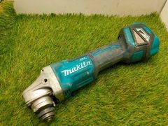 ◎マキタ(Makita) 100ミリ充電式ディスクグラインダ 18V 本体のみ GA412DZ 無線連動機能搭載 モータ異音無し 動作確認済みのサムネイル