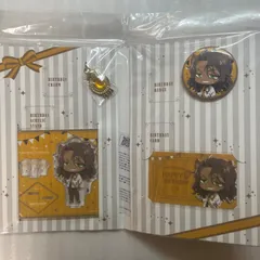 ツイステ おめかしバースデー バースデーセット　ツイステッドワンダーランド　アクリルスタンド　缶バッジ　チャーム　カード　 レオナ　キングスカラー　K4