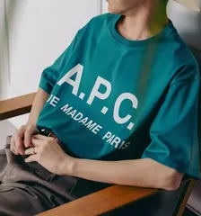 A.P.C. × EDIFICE  アーペーセー  オーバーサイズ ロゴプリント Tシャツ グリーン 男女兼用